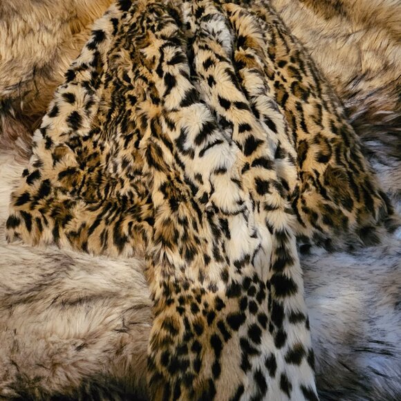 Vintage Express Small Cropped Faux Cheetah Fur Coat - Picture 7 of 8